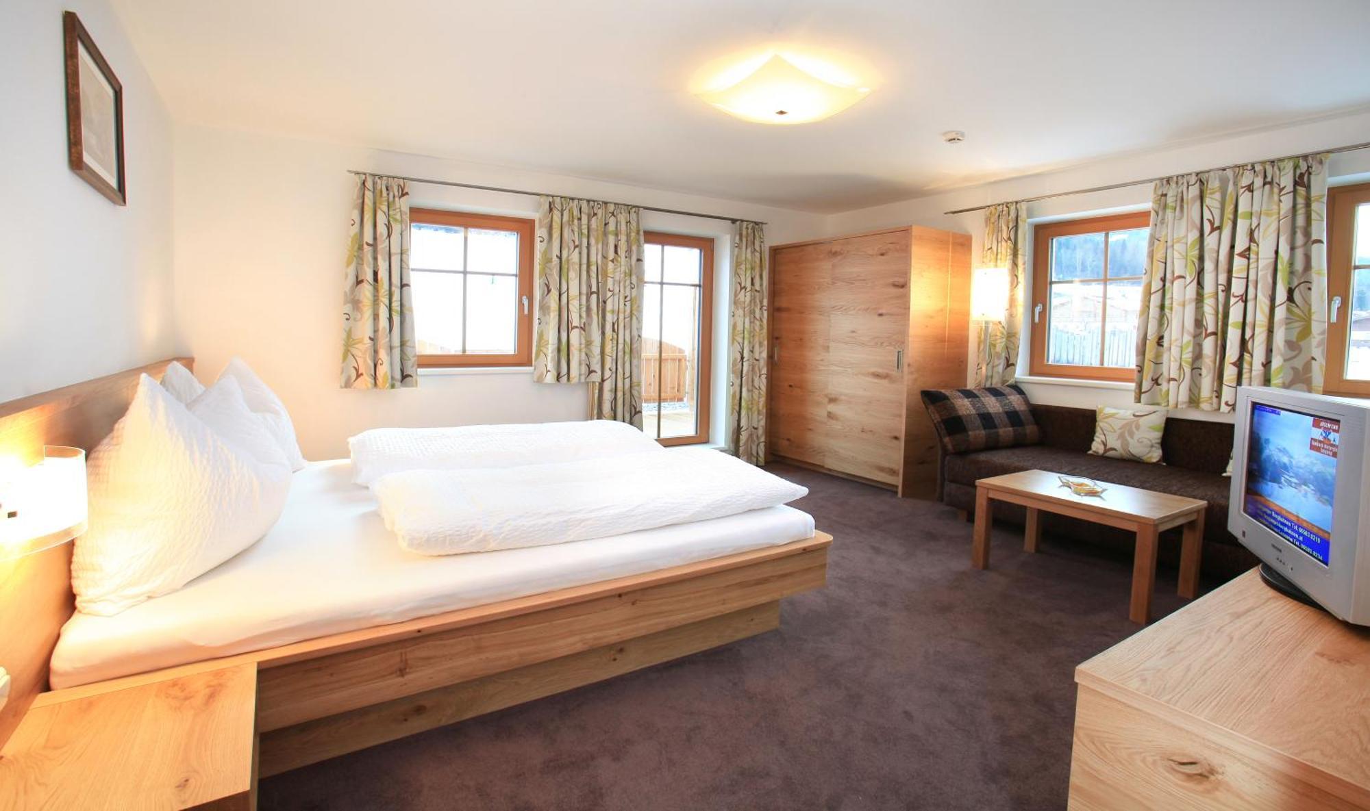 Tarlack Appartements Huetten 34 Leogang Rom bilde